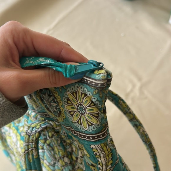 Vera Bradley Peacock Green Blue Zipper Tote Bag - Picture 4 of 7